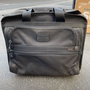 Timing Rolling briefcase